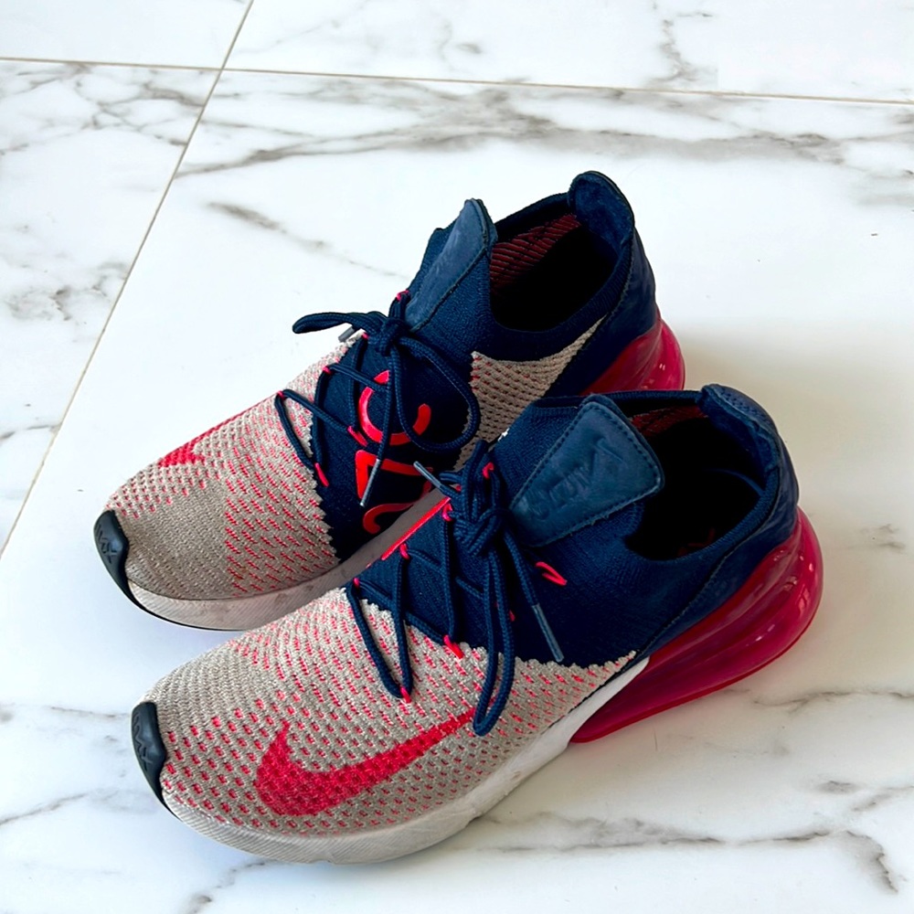 Nike Air Max 27C size 8 💗💗💗